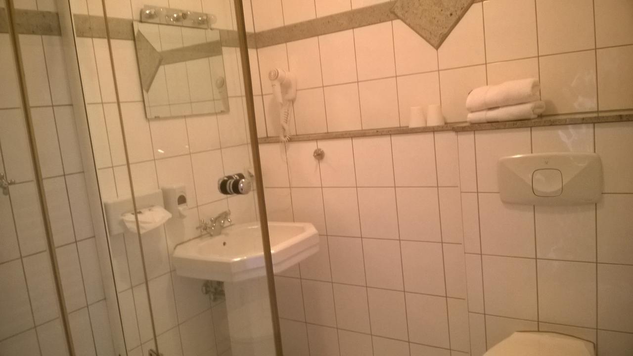 Landhotel Weingut Schulze Фрейбург Экстерьер фото